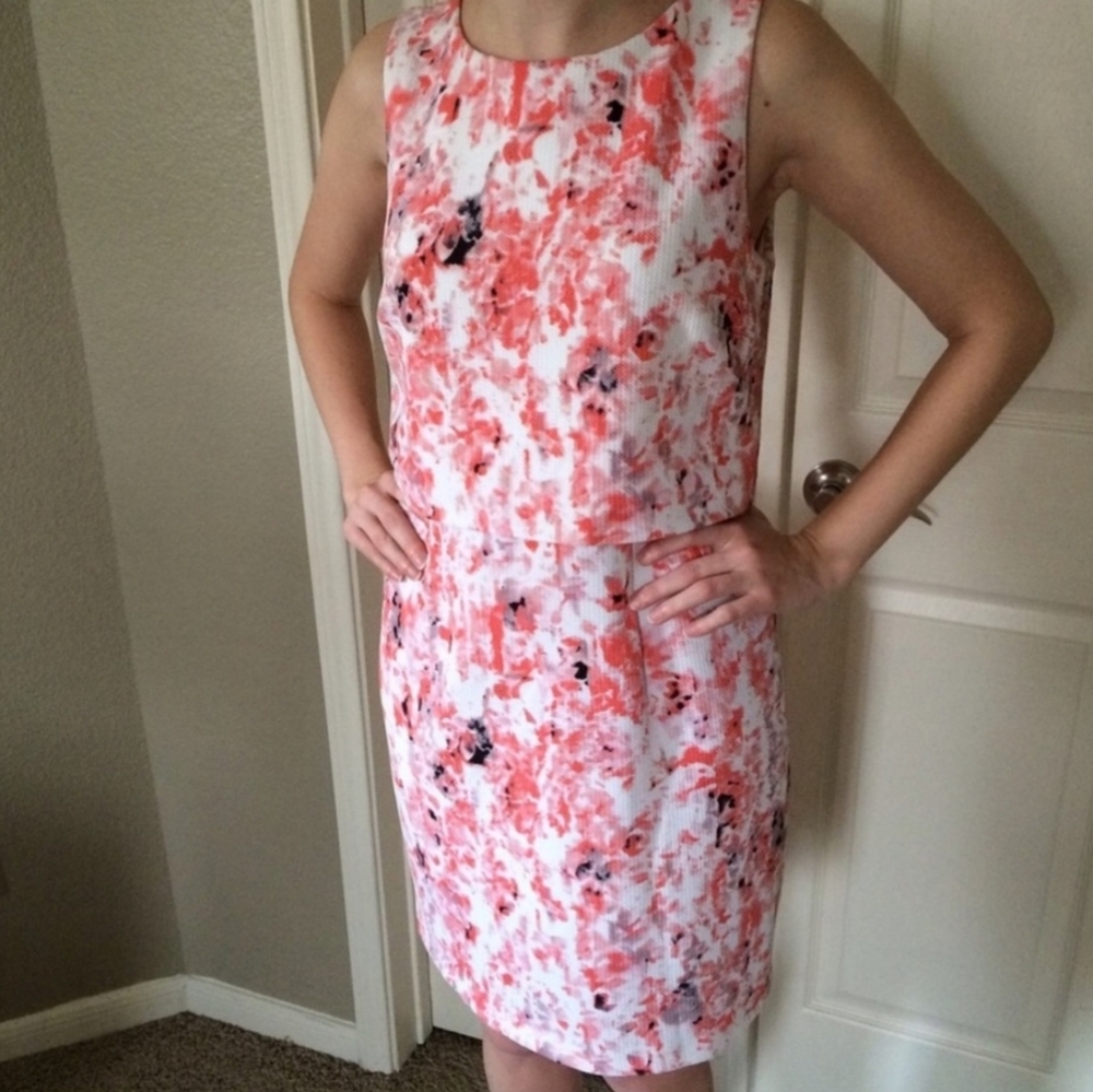 Ivanka Trump Sleeveless Shift Dress in Watercolor Pink